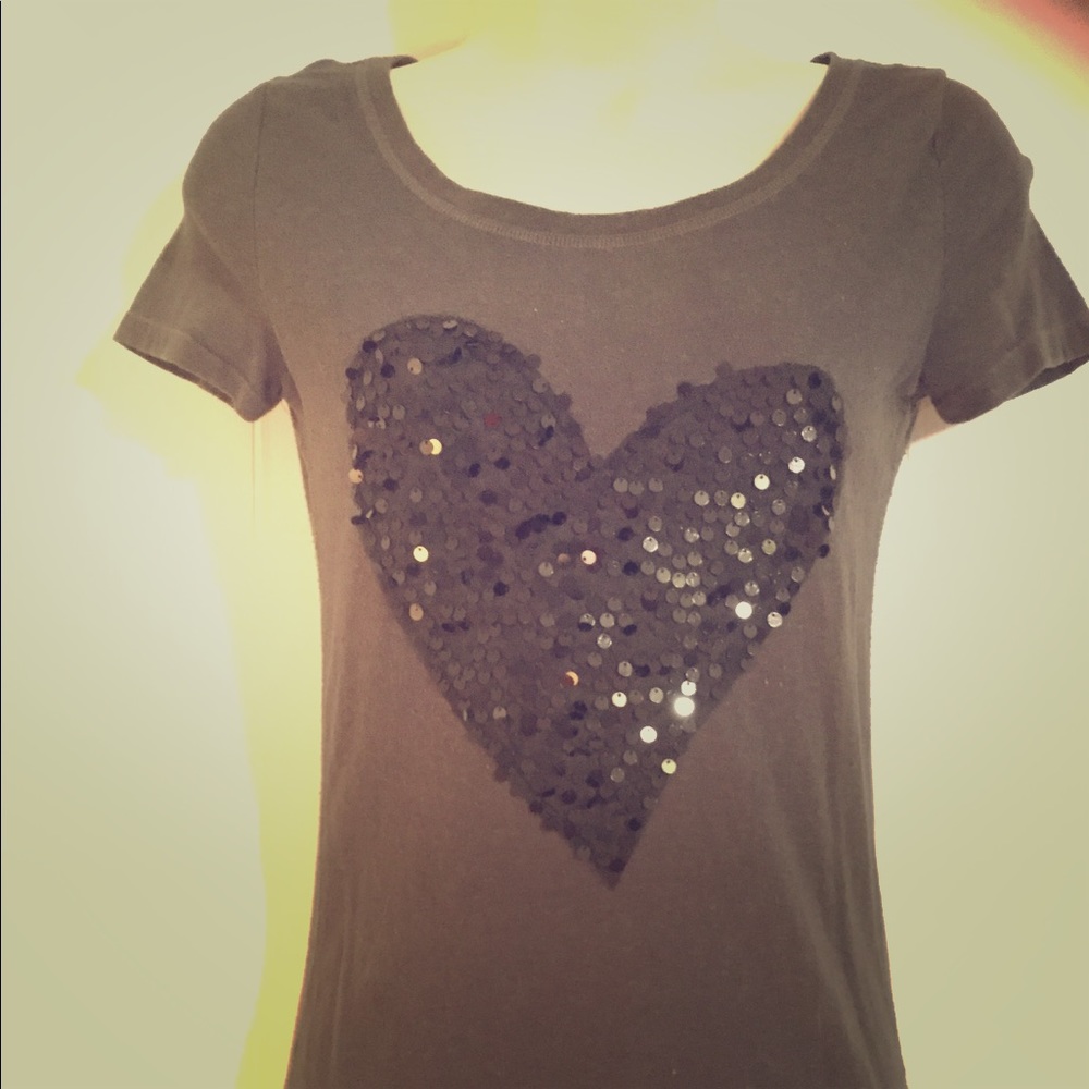 Very cute sparkly American Eagle tee-shirt size S